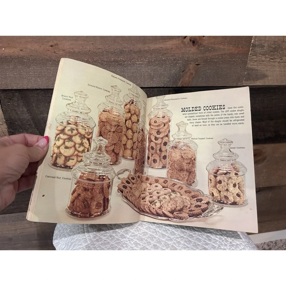 Vintage‎ Lot of 3 McCall's Book of Salads Family Style Cookie Collection